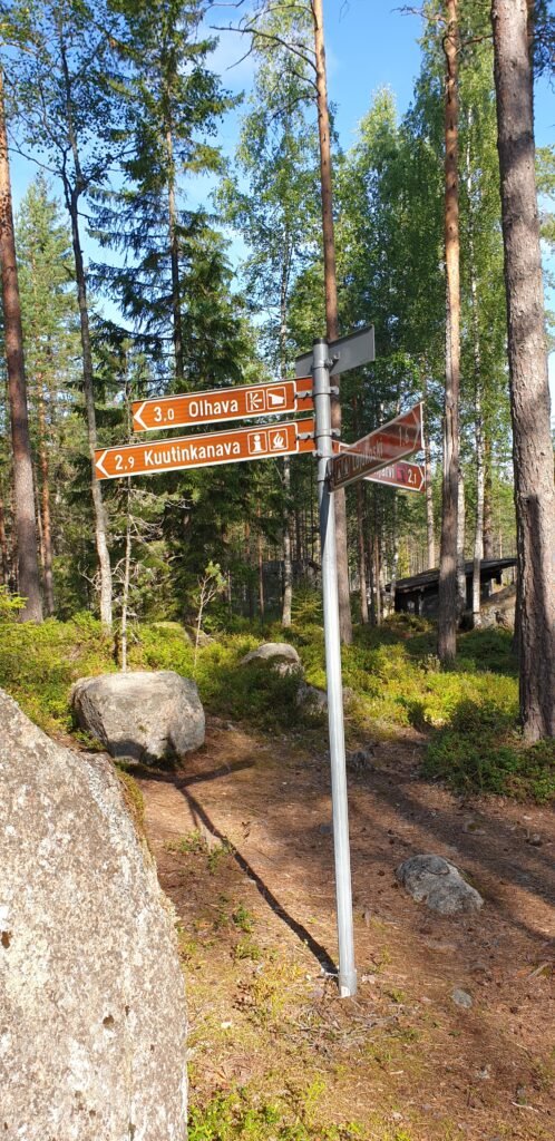 Tienviitta Olhavanvuorelle Repoveden kansallispuistossa